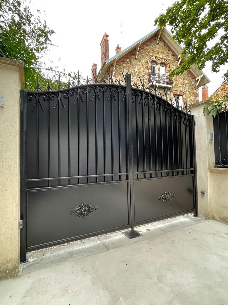 Modern garaj kapısı modeli GK-003